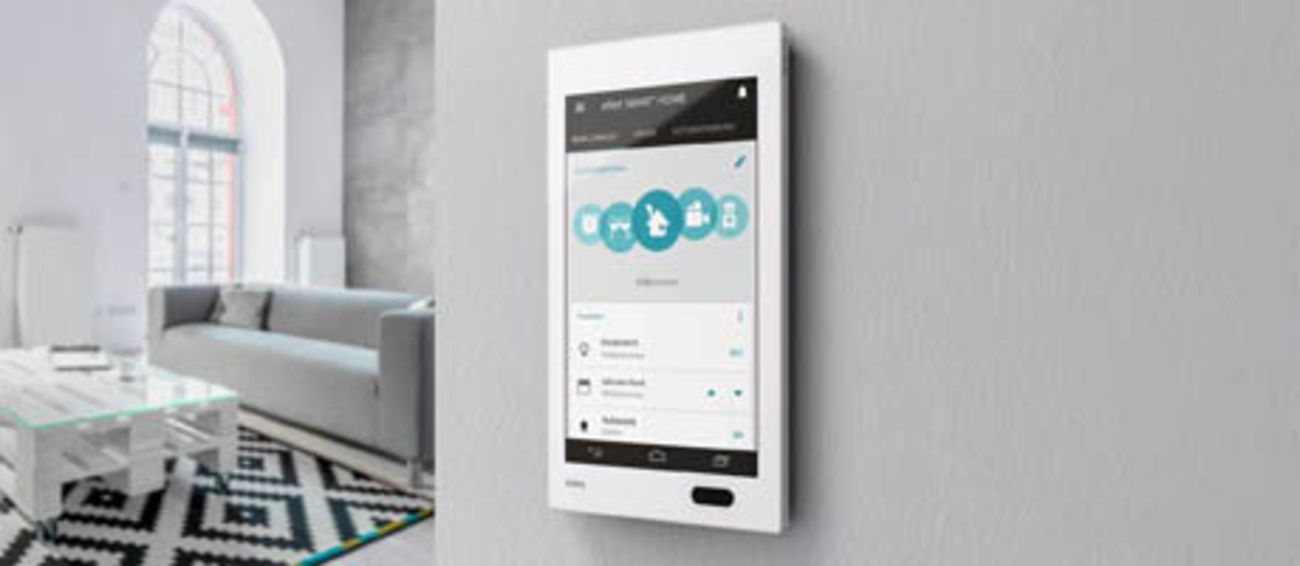 Bedienzentrale Gira G1 bei Elektro Hartmann in Karlshuld