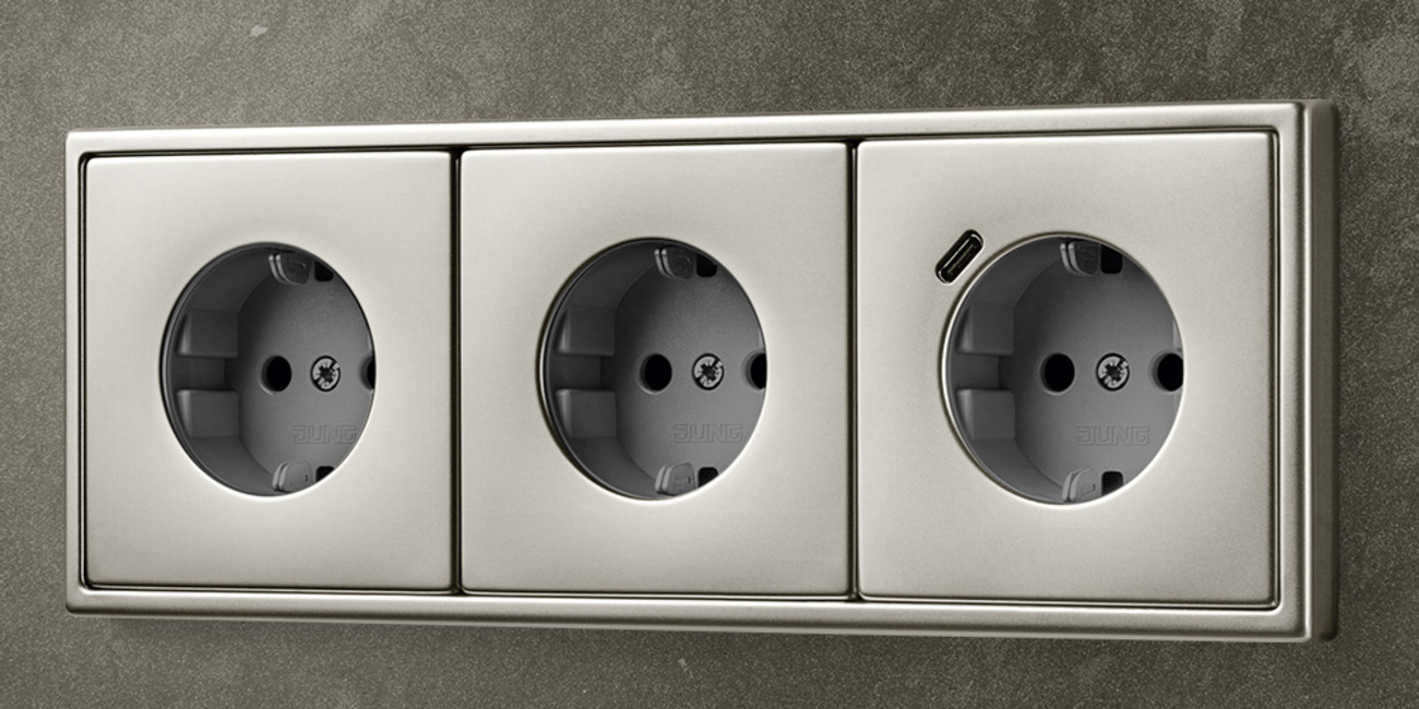 SCHUKO® Steckdosen mit USB bei Elektro Hartmann in Karlshuld