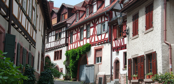 Altbau­sanierung bei Elektro Hartmann in Karlshuld